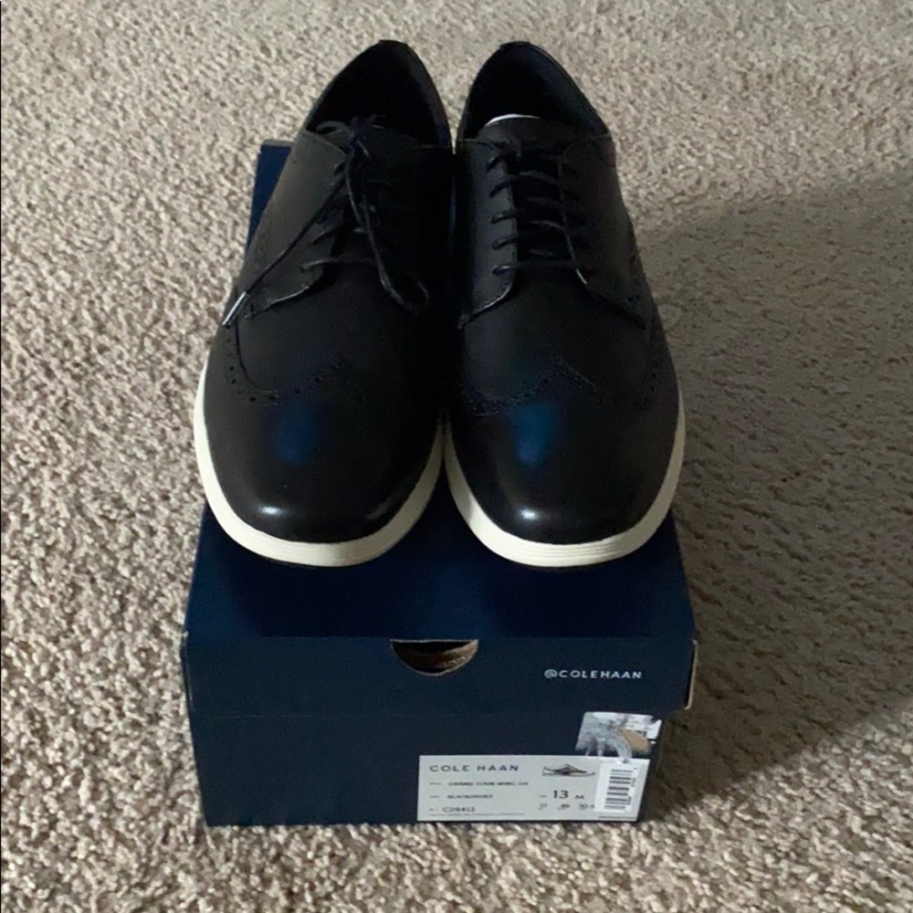 COLE HAAN Men shoes
